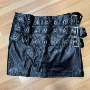 Falda-short-eco-cuero-trapos-y-tacos